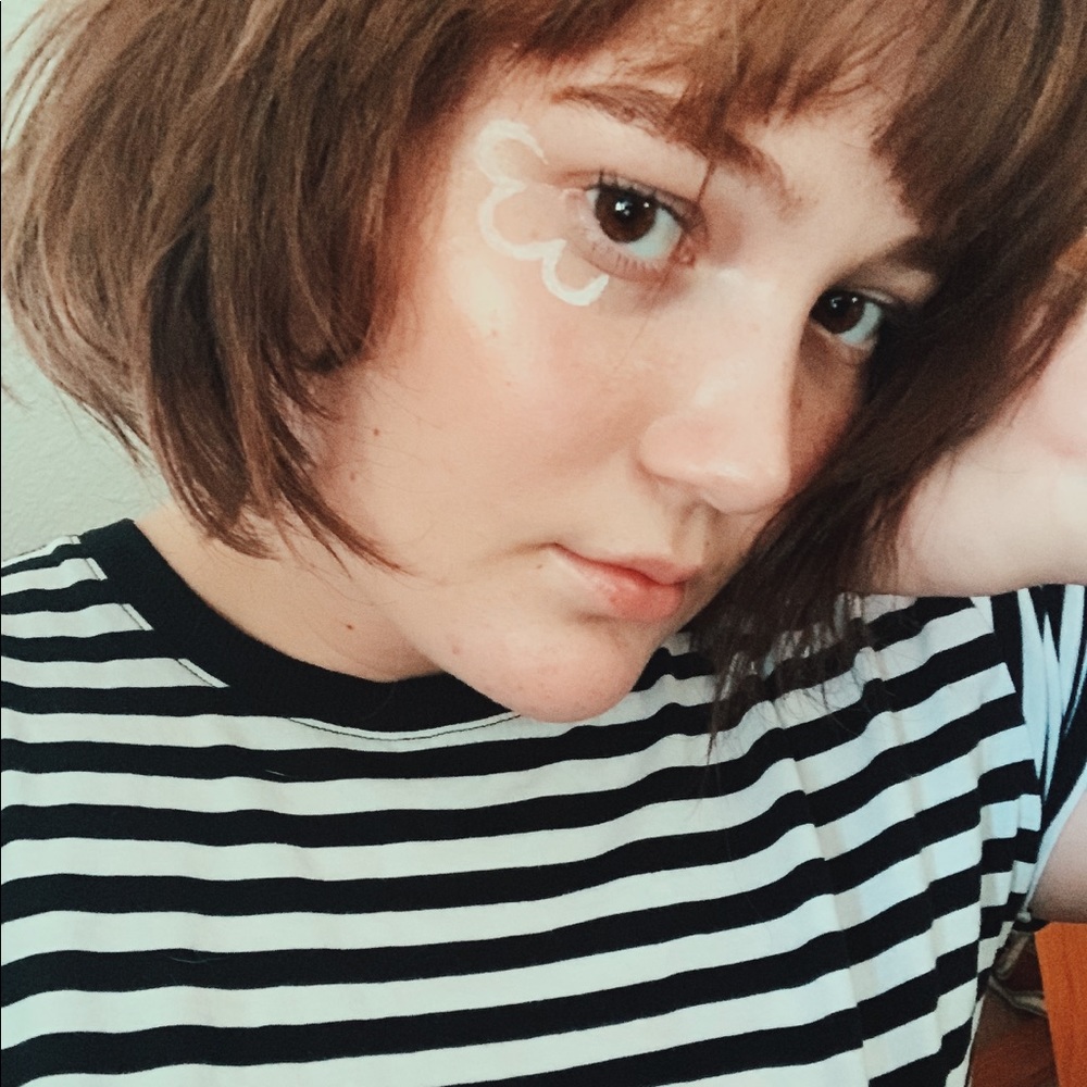 Meet your Posher, Mavis